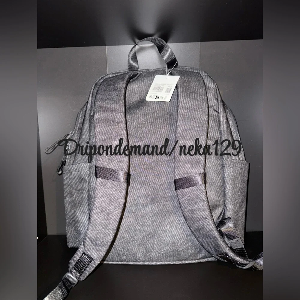 Lululemon Everywhere Backpack 22L Tech Canvas